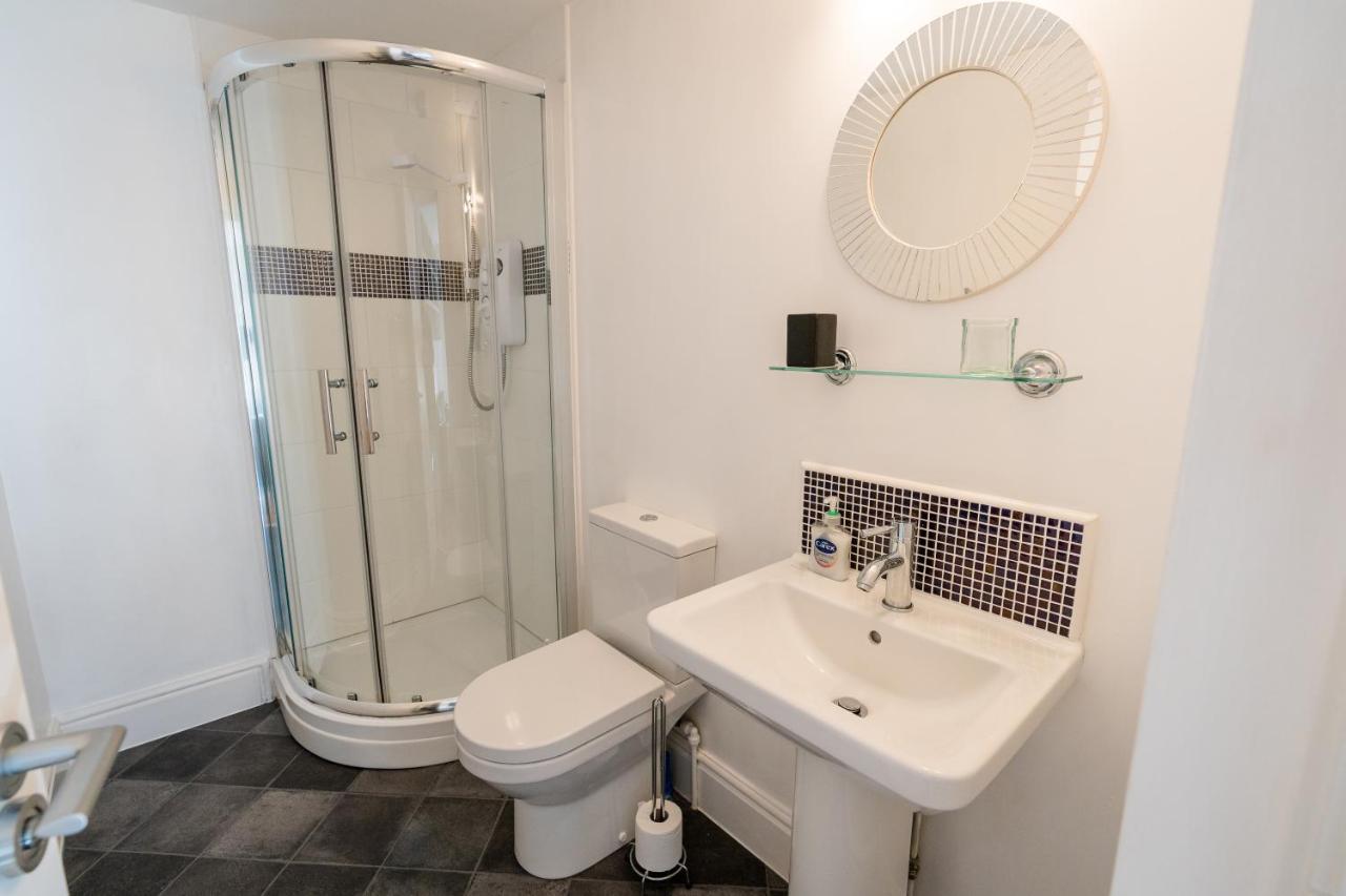 Bess'S Snug Apartment Matlock  Bagian luar foto